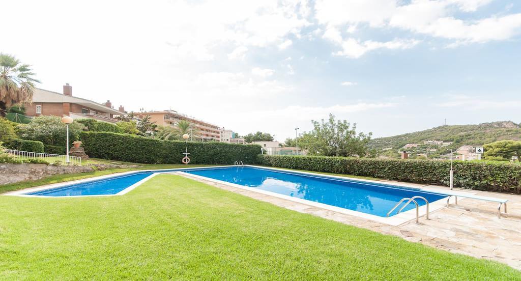 Apartamento Reisol Castelldefels Kültér fotó